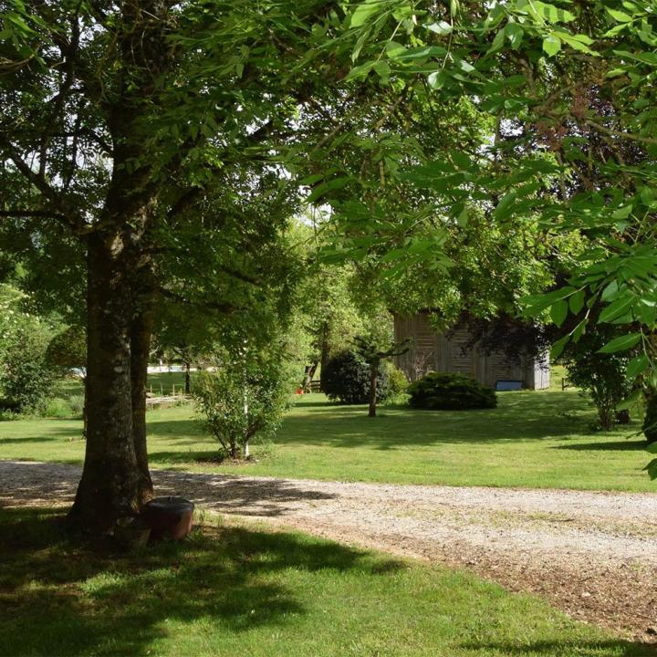 Réservation de chambre d'hôtes familiale Gourdon