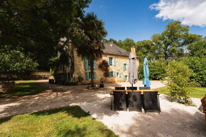 LE MOULIN DE PLANIOL  1